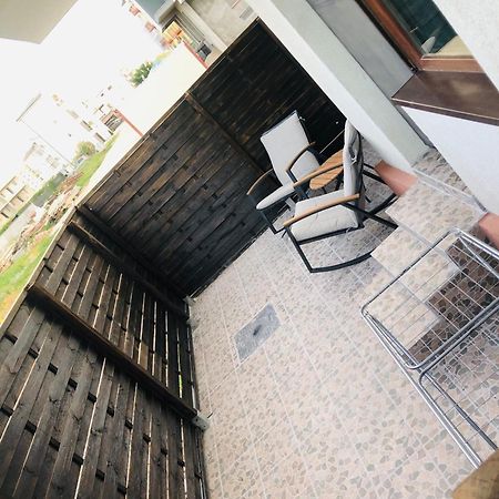Ferienwohnung Beachside Studio Mamaia Nord Năvodari Exterior foto